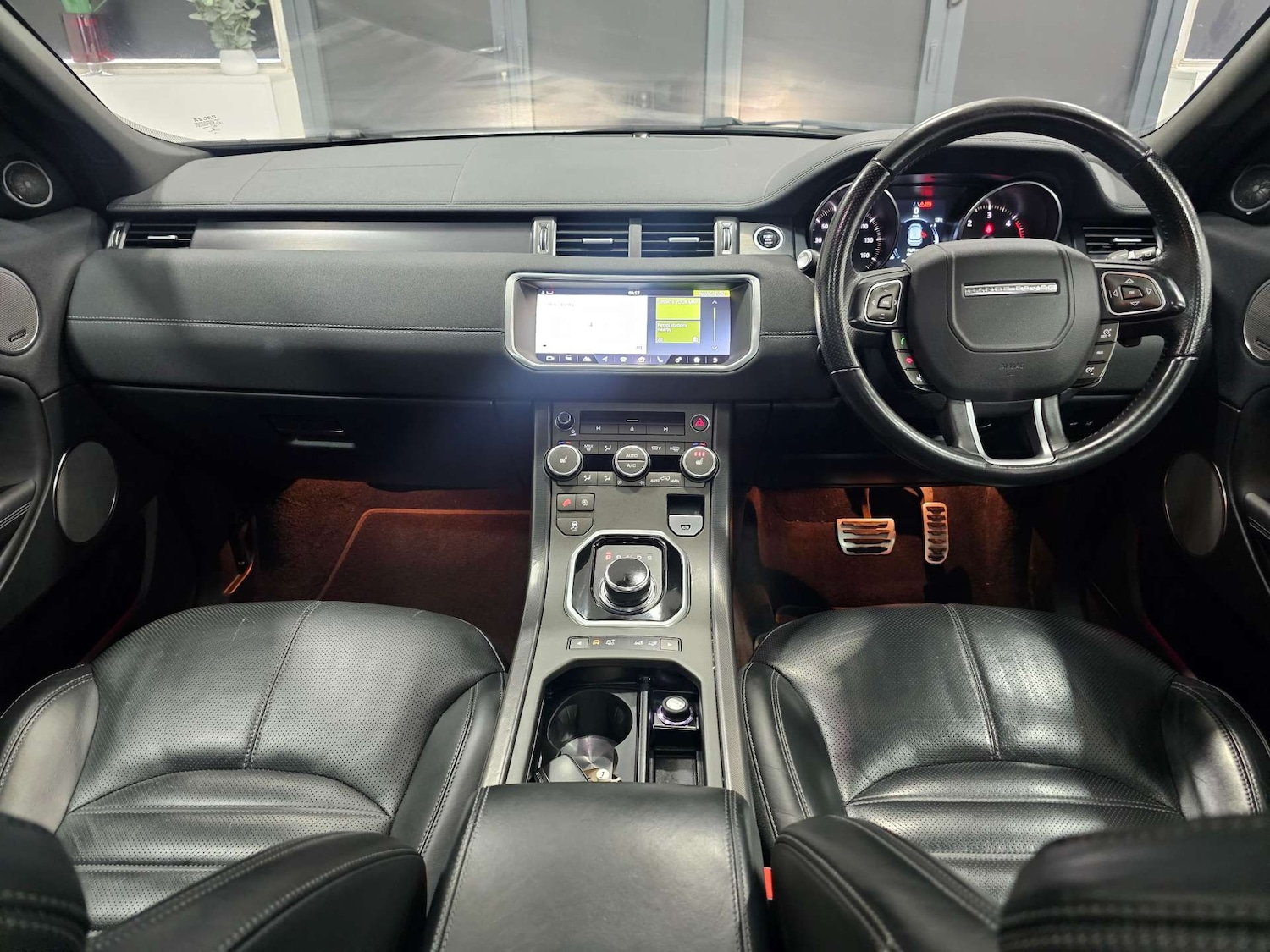 Used Land Rover Range Rover Evoque 2019 for sale - 77056476: Photo 15