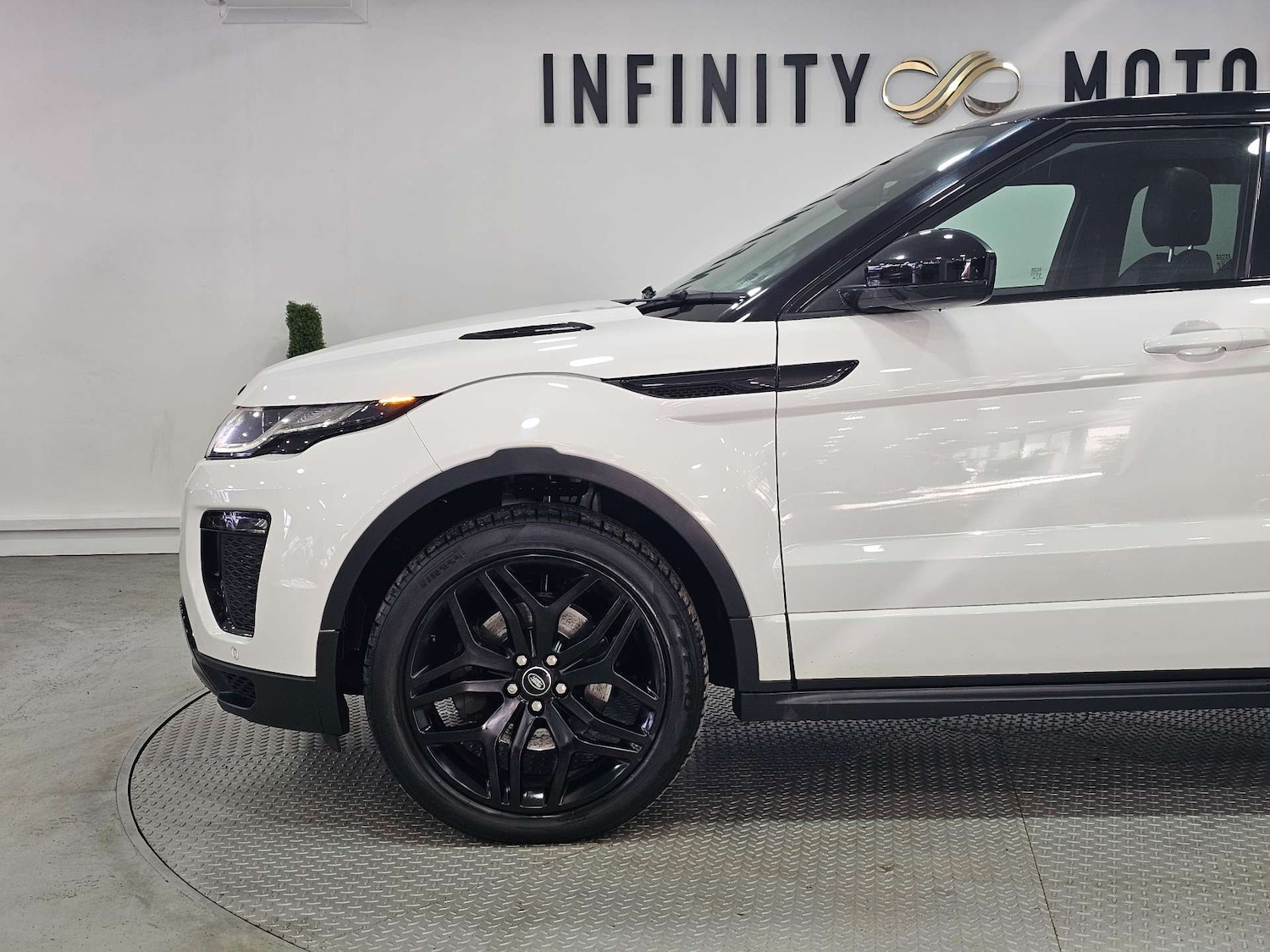 Used Land Rover Range Rover Evoque 2019 for sale - 77056476: Photo 22