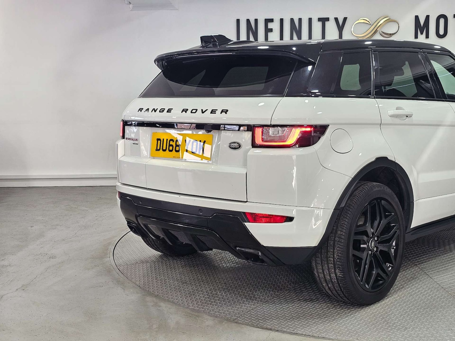 Used Land Rover Range Rover Evoque 2019 for sale - 77056476: Photo 33