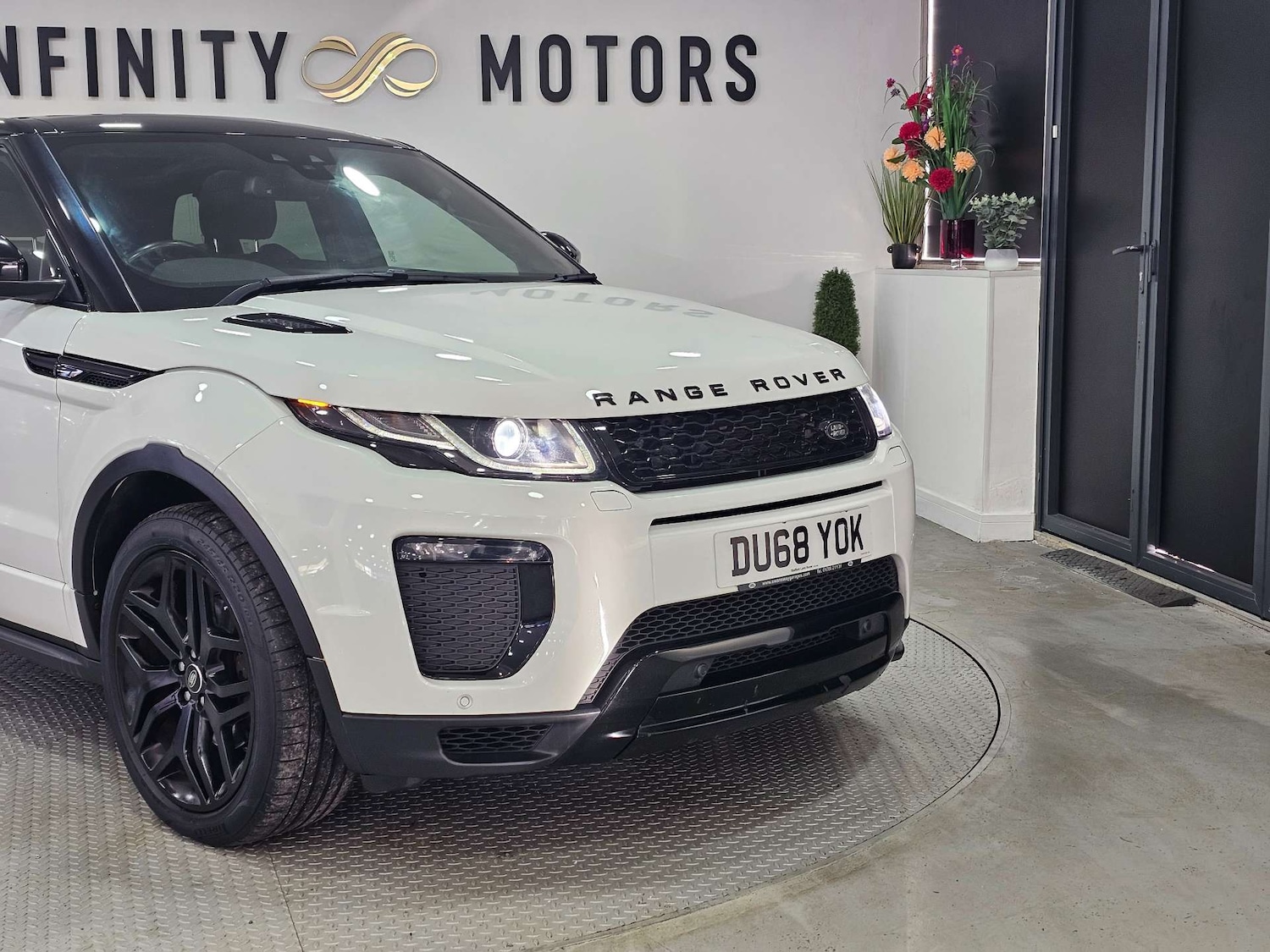 Used Land Rover Range Rover Evoque 2019 for sale - 77056476: Photo 4