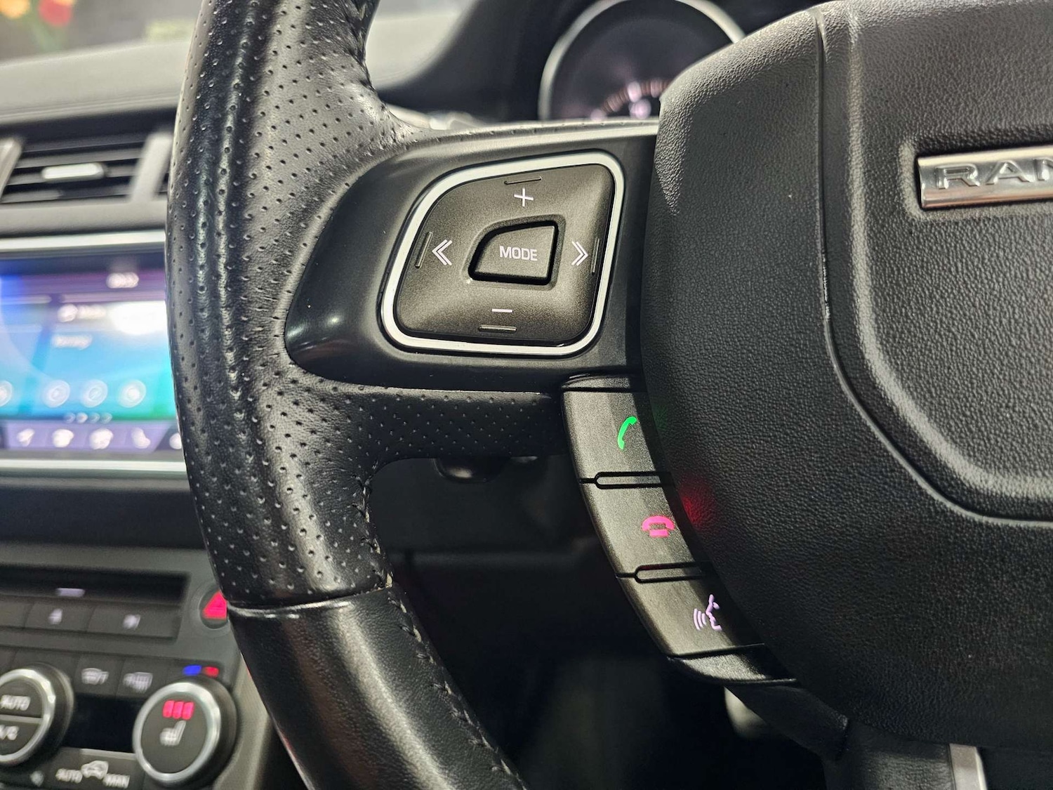 Used Land Rover Range Rover Evoque 2019 for sale - 77056476: Photo 63