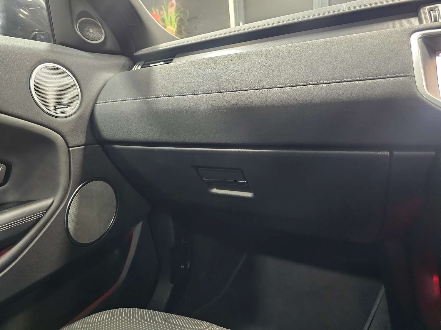 Used Land Rover Range Rover Evoque 2019 for sale - 77056476: Photo 77