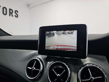 Used Mercedes-Benz GLA 2015 for sale - 78944078: Photo