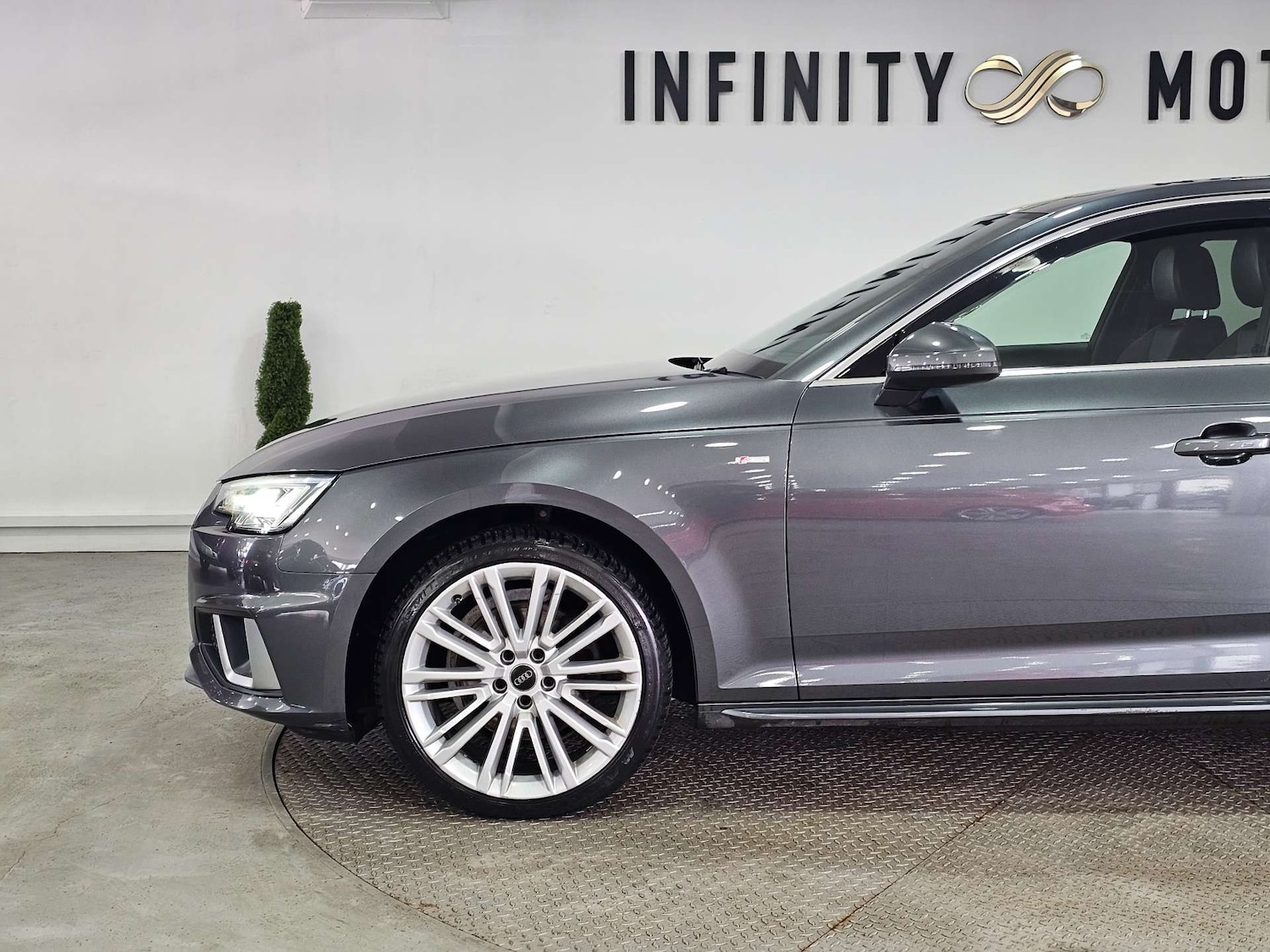 Used Audi A4 2019 for sale - 77937322: Photo 22