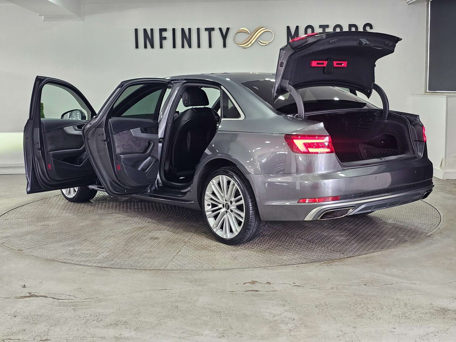 Used Audi A4 2019 for sale - 77937322: Photo 47