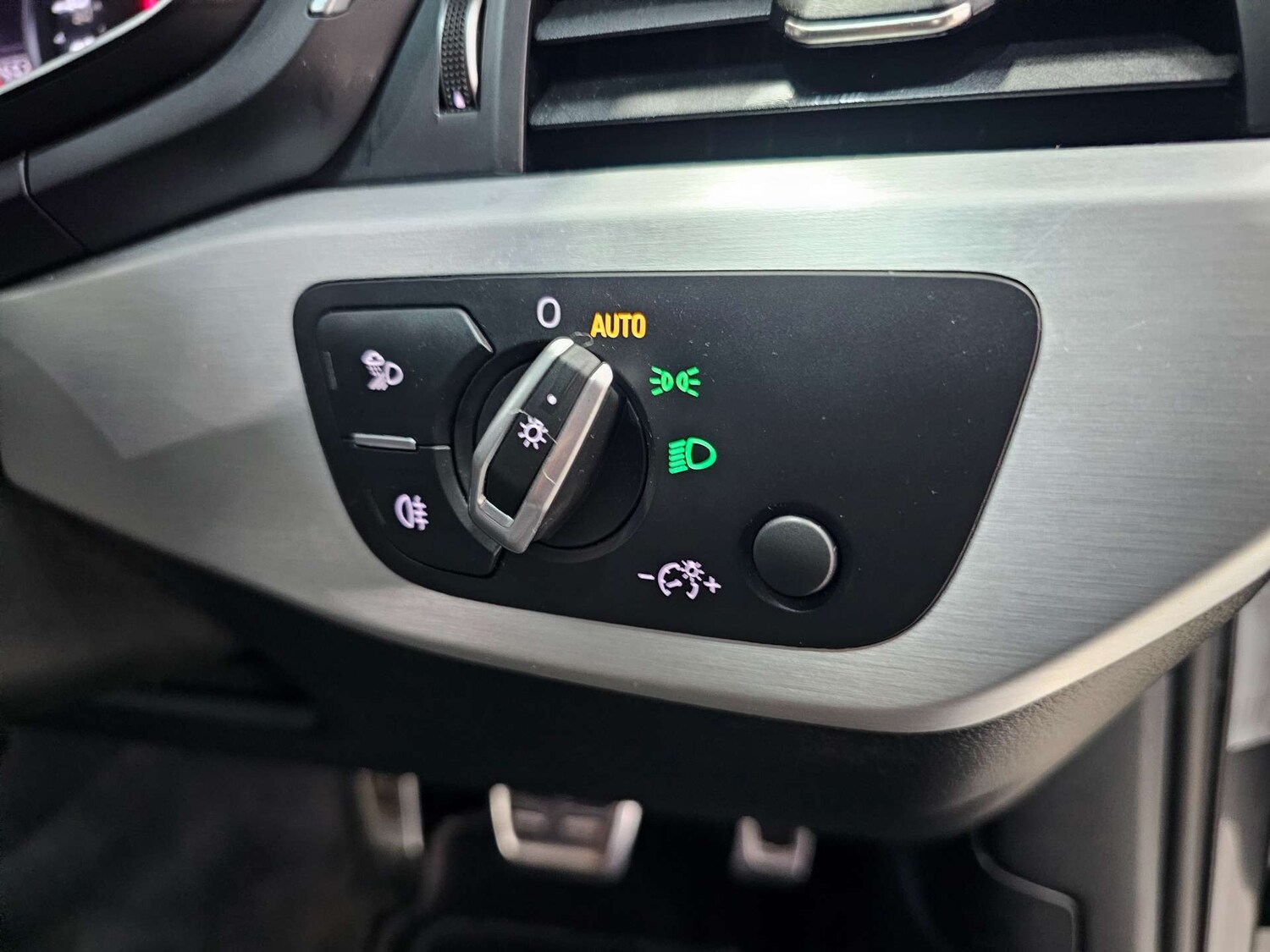 Used Audi A4 2019 for sale - 77937322: Photo 59