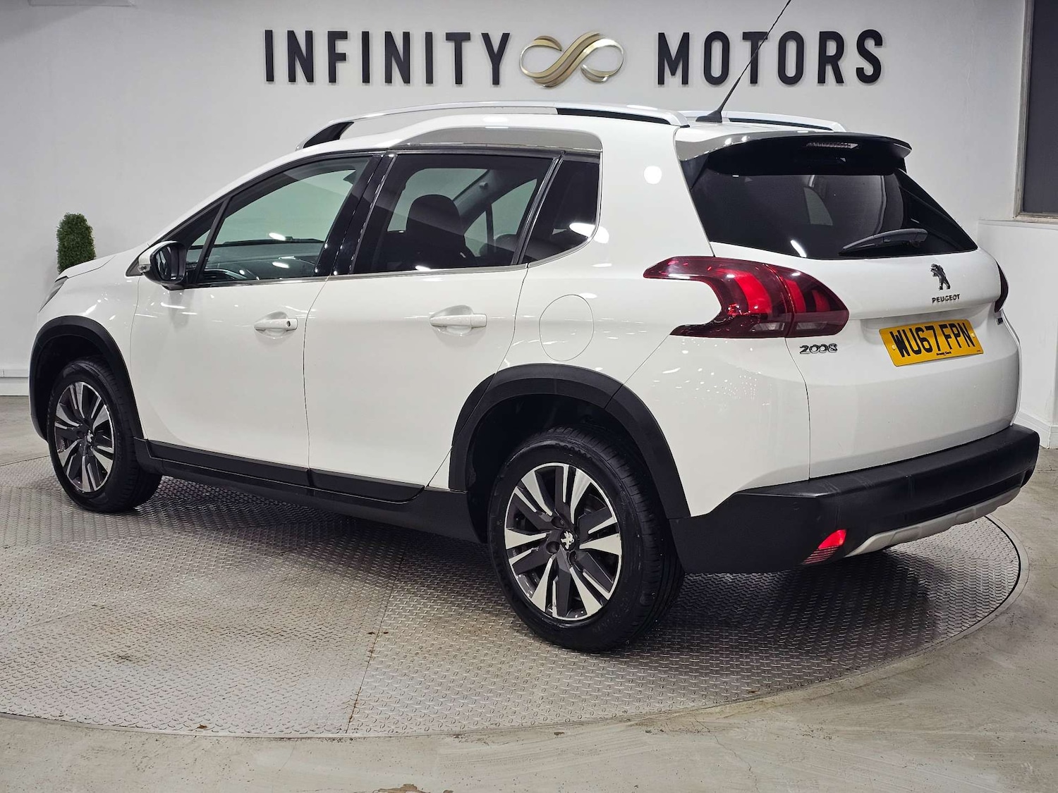 Used Peugeot 2008 2017 for sale - 77326133: Photo 42