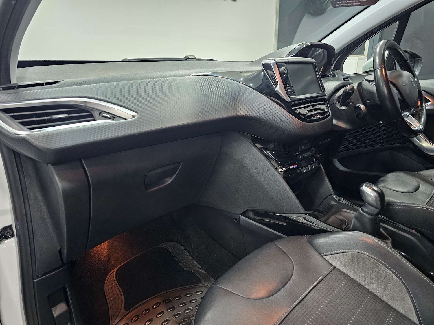 Used Peugeot 2008 2017 for sale - 77326133: Photo 92