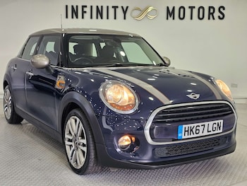 Used MINI Hatch 2018 for sale - 78681882: Photo