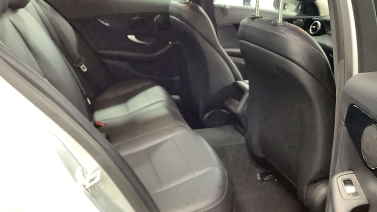 Used Mercedes-Benz C Class 2014 for sale - 76972338: Photo 11