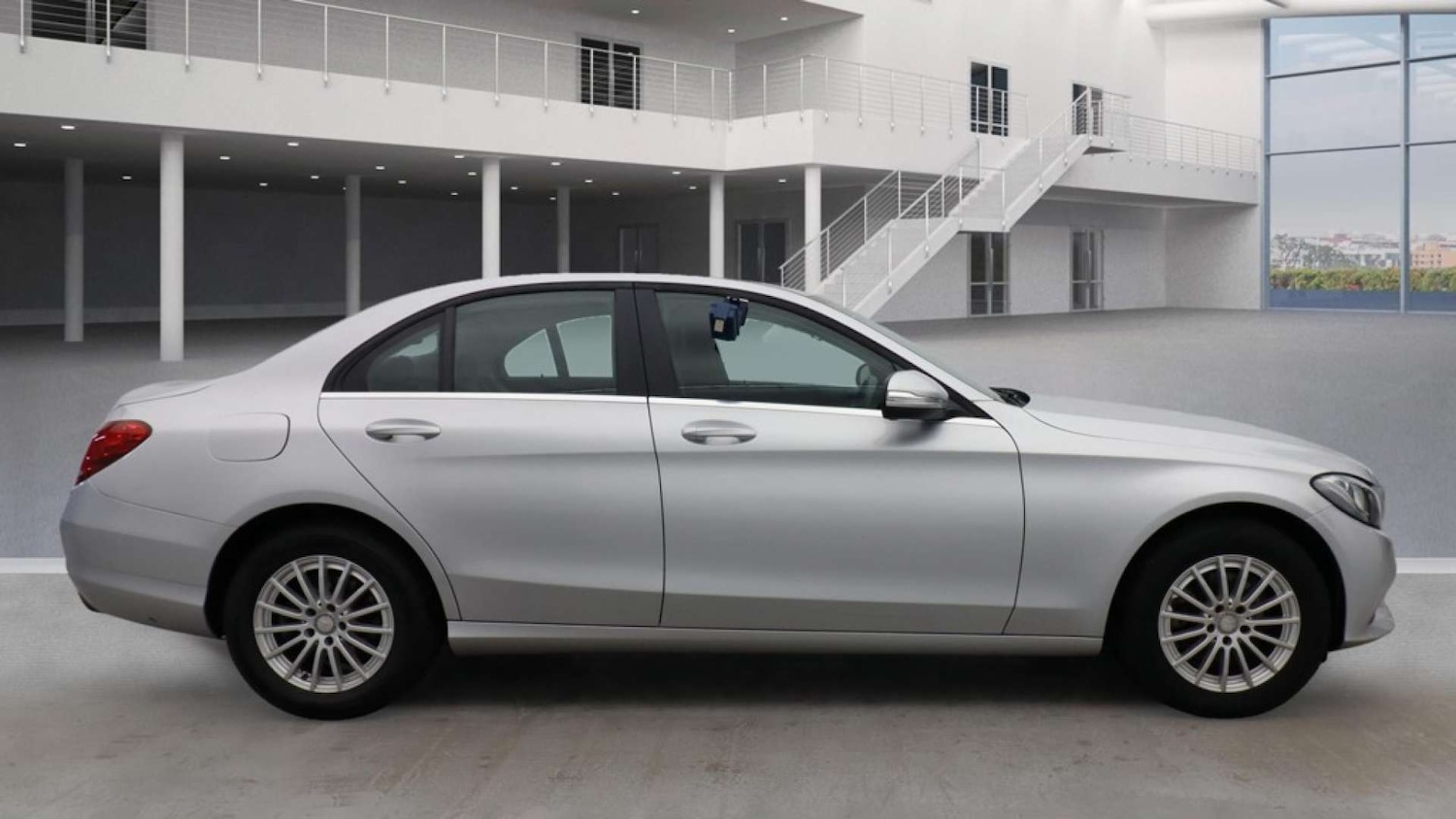 Used Mercedes-Benz C Class 2014 for sale - 76972338: Photo 7