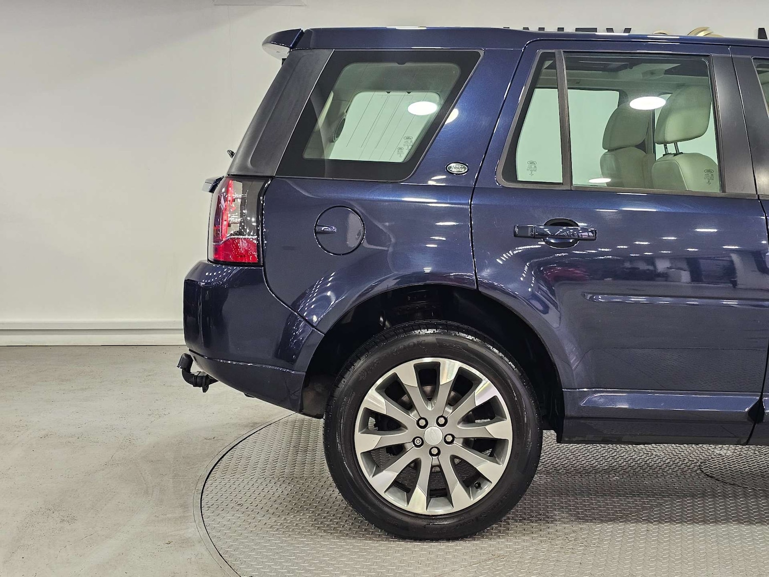 Used Land Rover Freelander 2014 for sale - 77087327: Photo 41