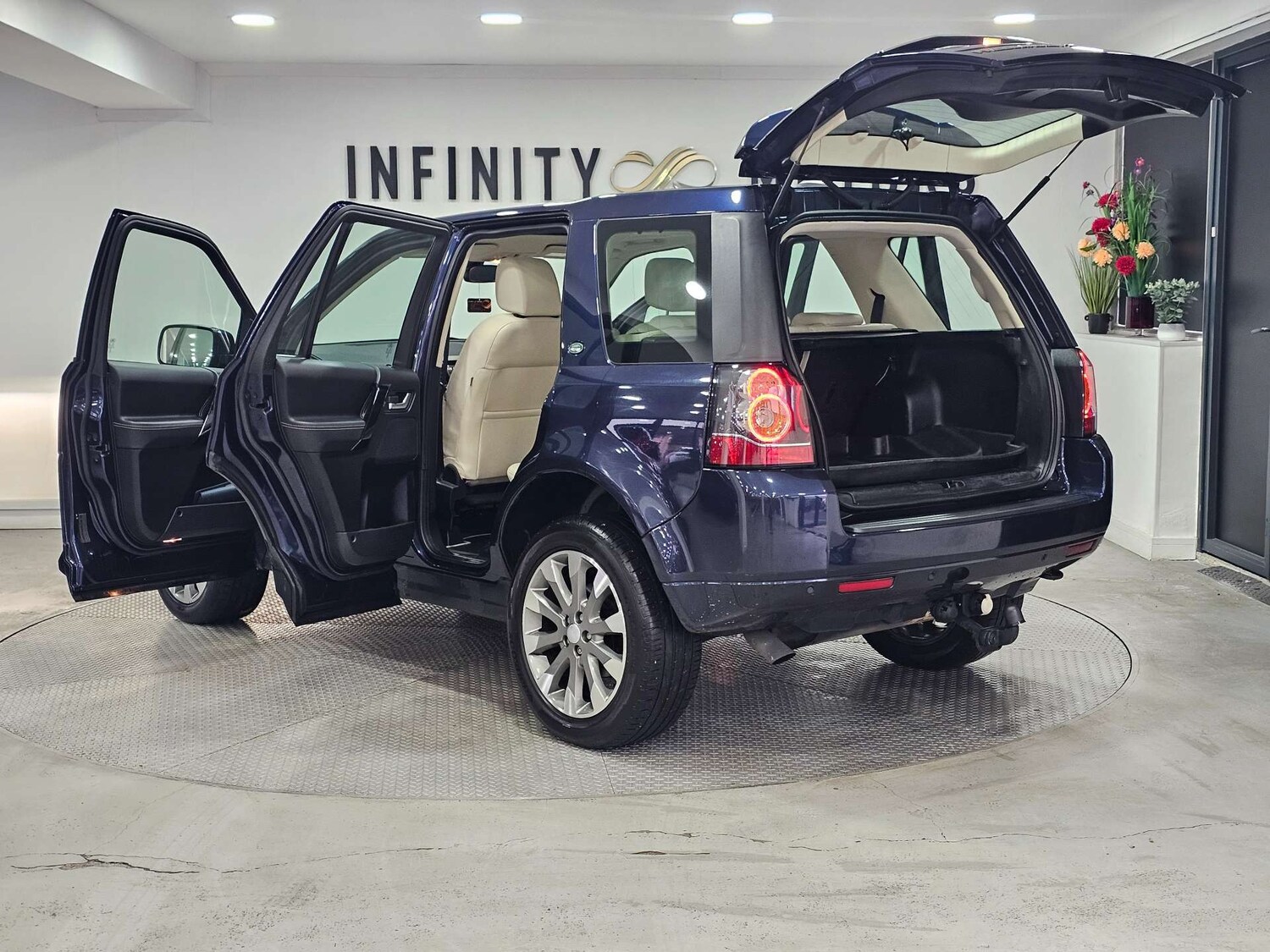 Used Land Rover Freelander 2014 for sale - 77087327: Photo 47