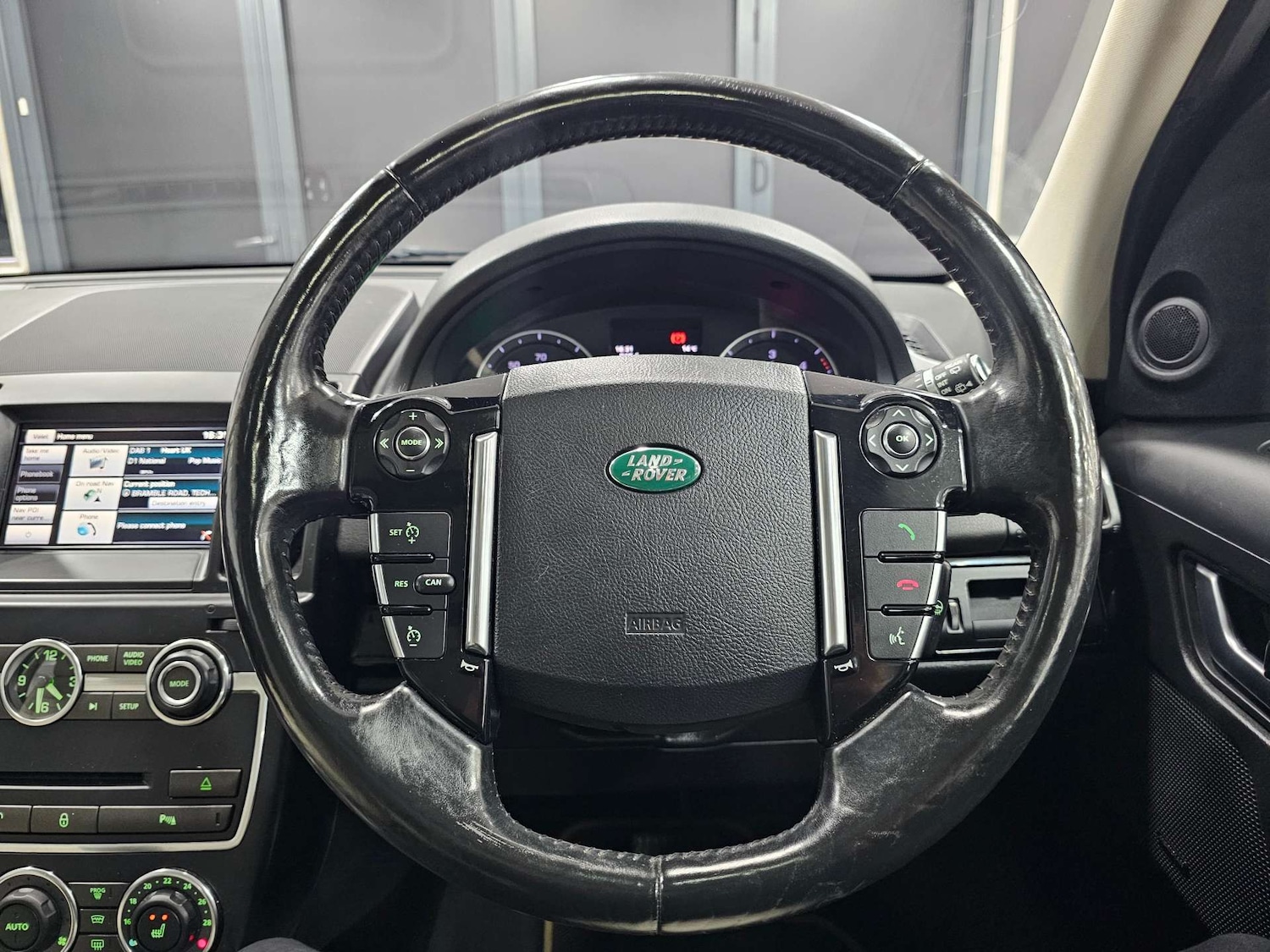 Used Land Rover Freelander 2014 for sale - 77087327: Photo 60