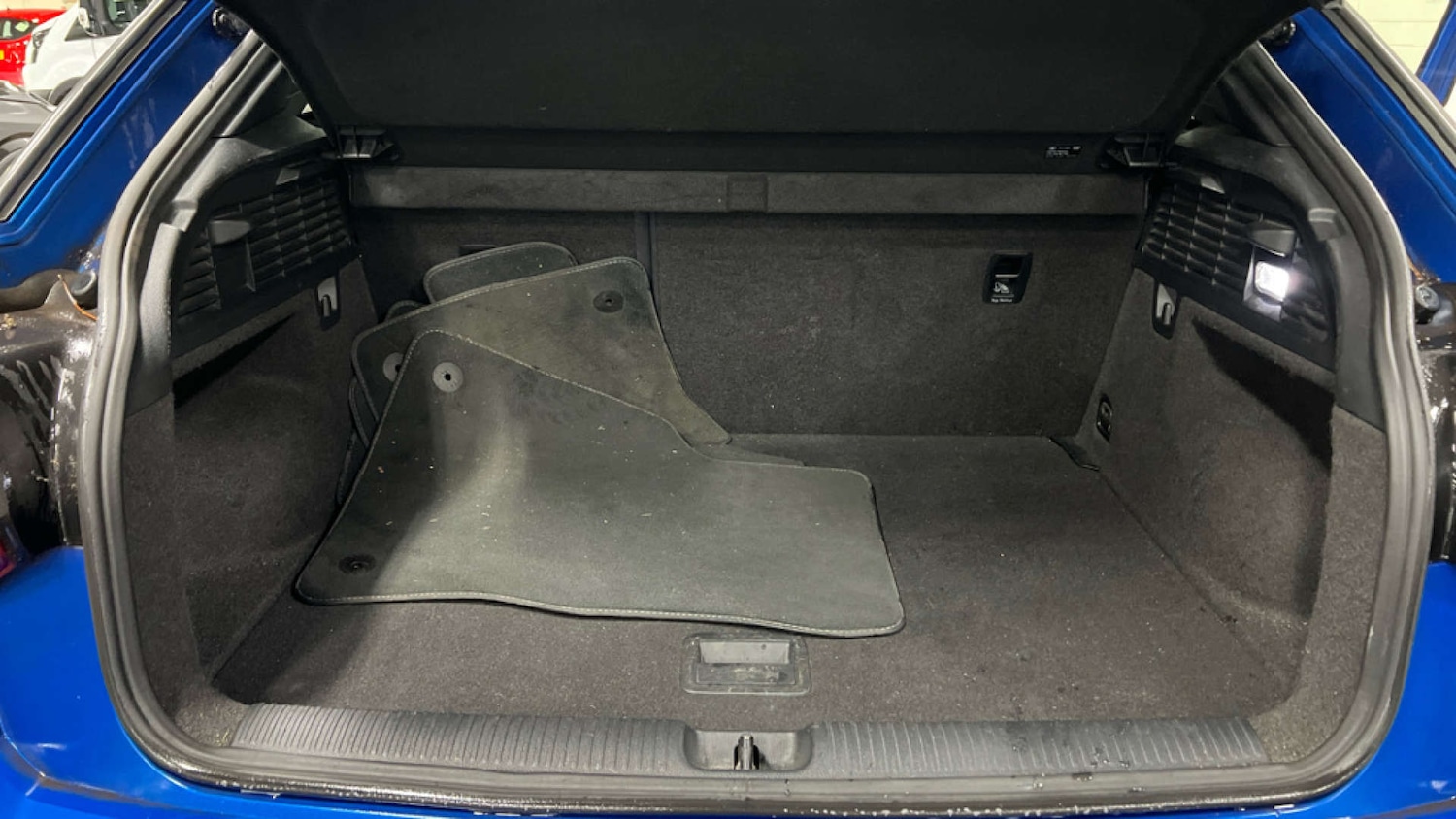 Used Audi Q2 2017 for sale - 77115838: Photo 9