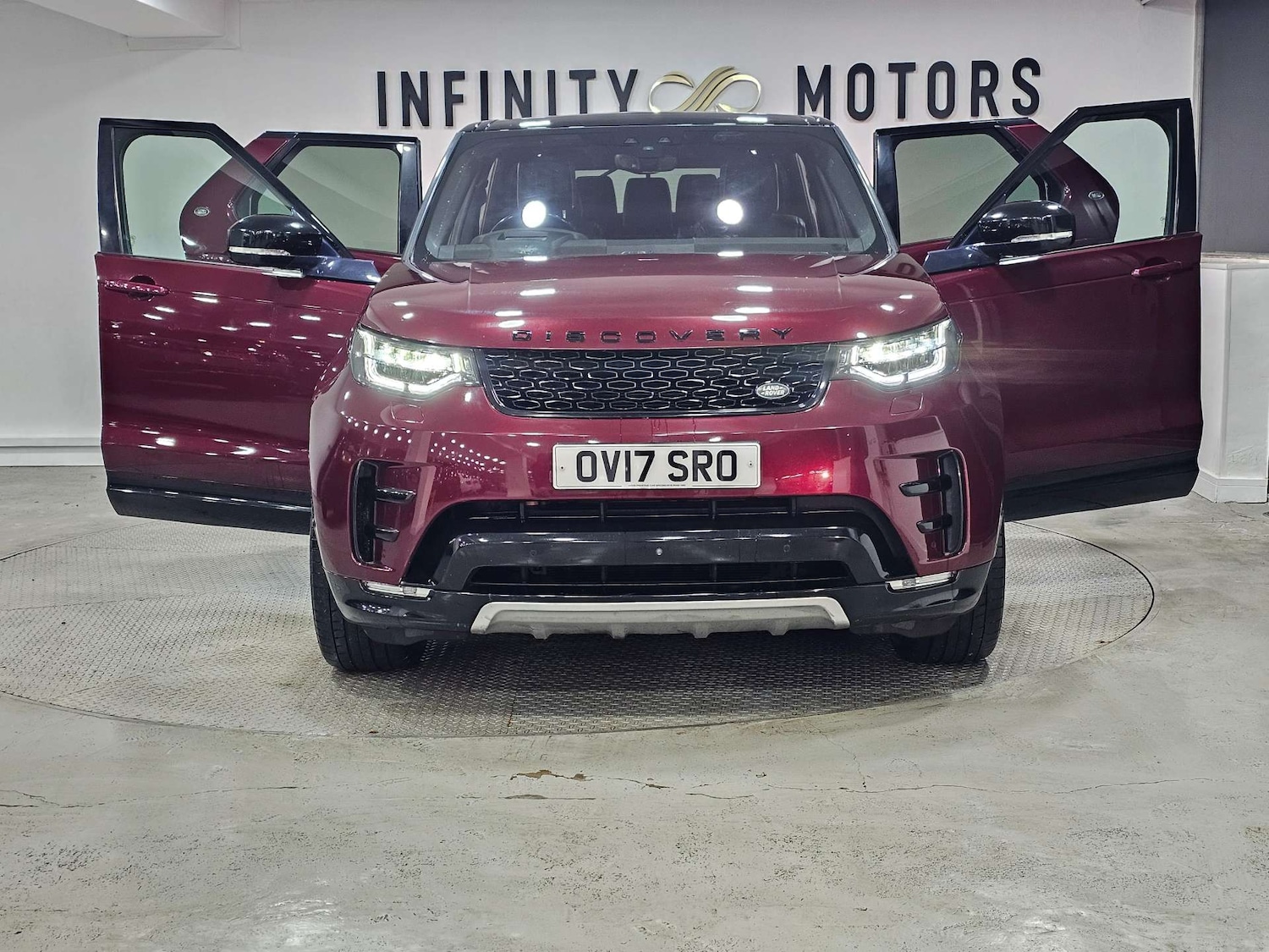 Used Land Rover Discovery 2017 for sale - 77318478: Photo 45