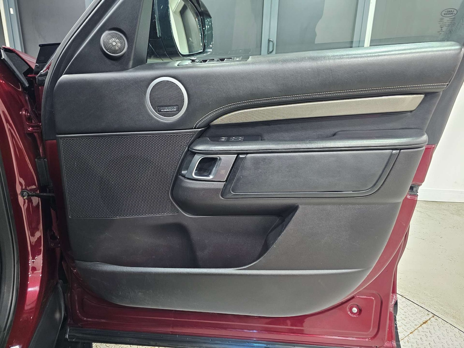 Used Land Rover Discovery 2017 for sale - 77318478: Photo 52