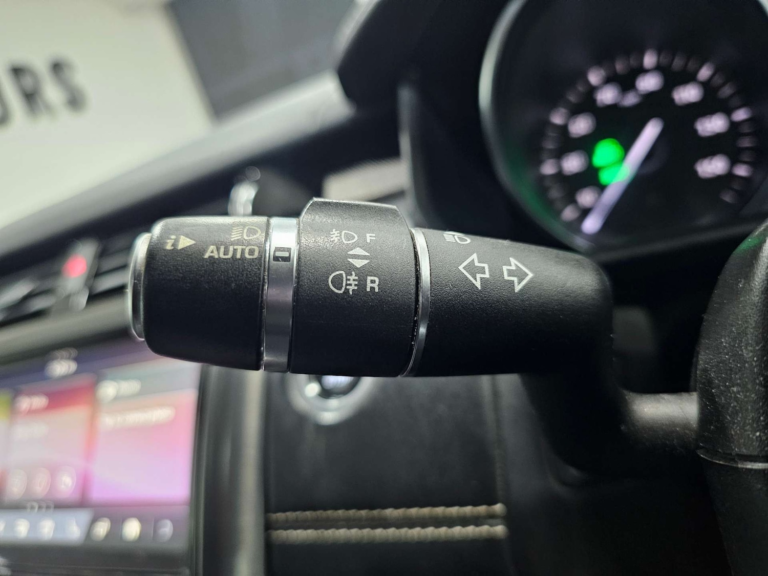 Used Land Rover Discovery 2017 for sale - 77318478: Photo 68