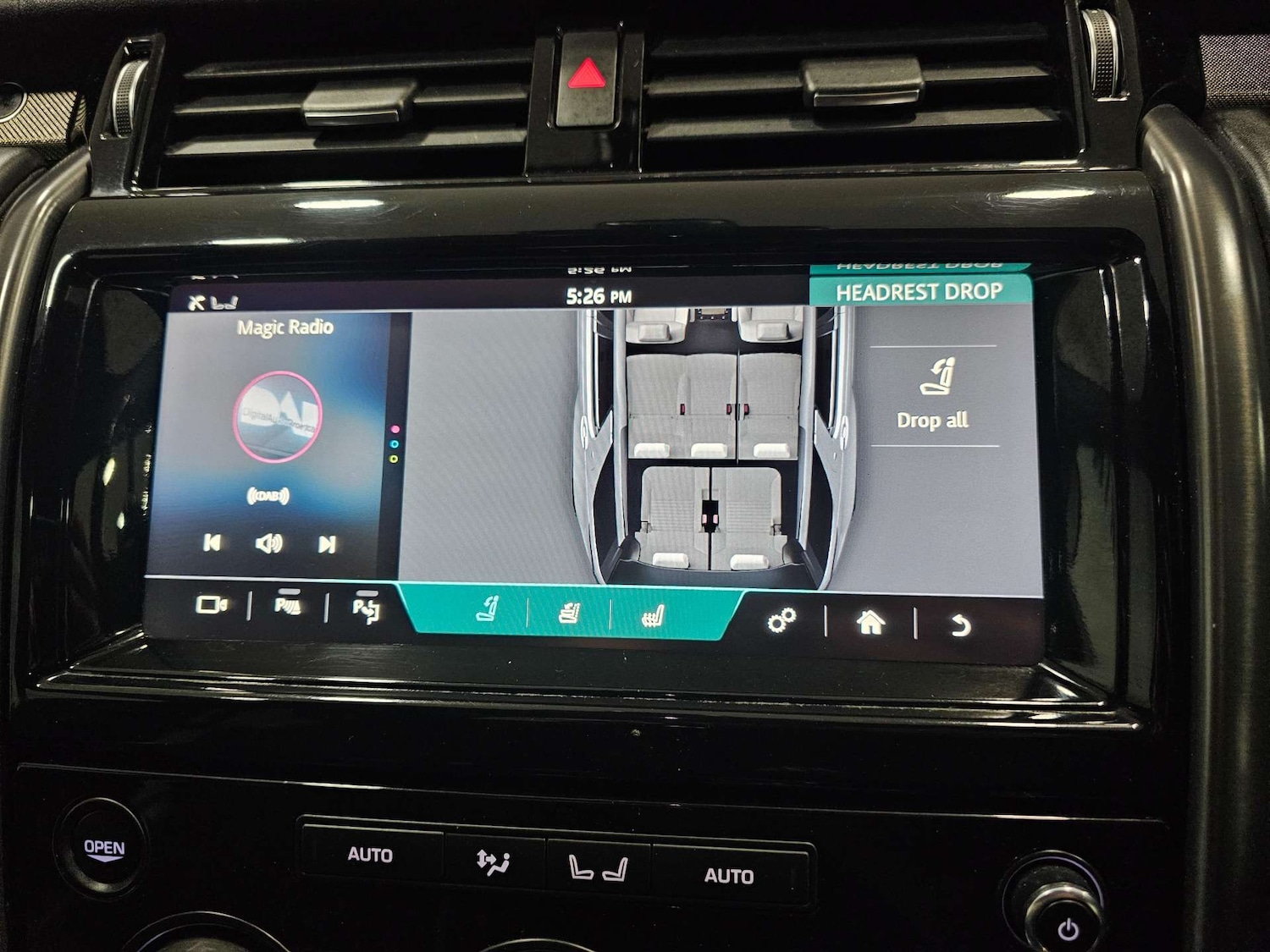 Used Land Rover Discovery 2017 for sale - 77318478: Photo 78