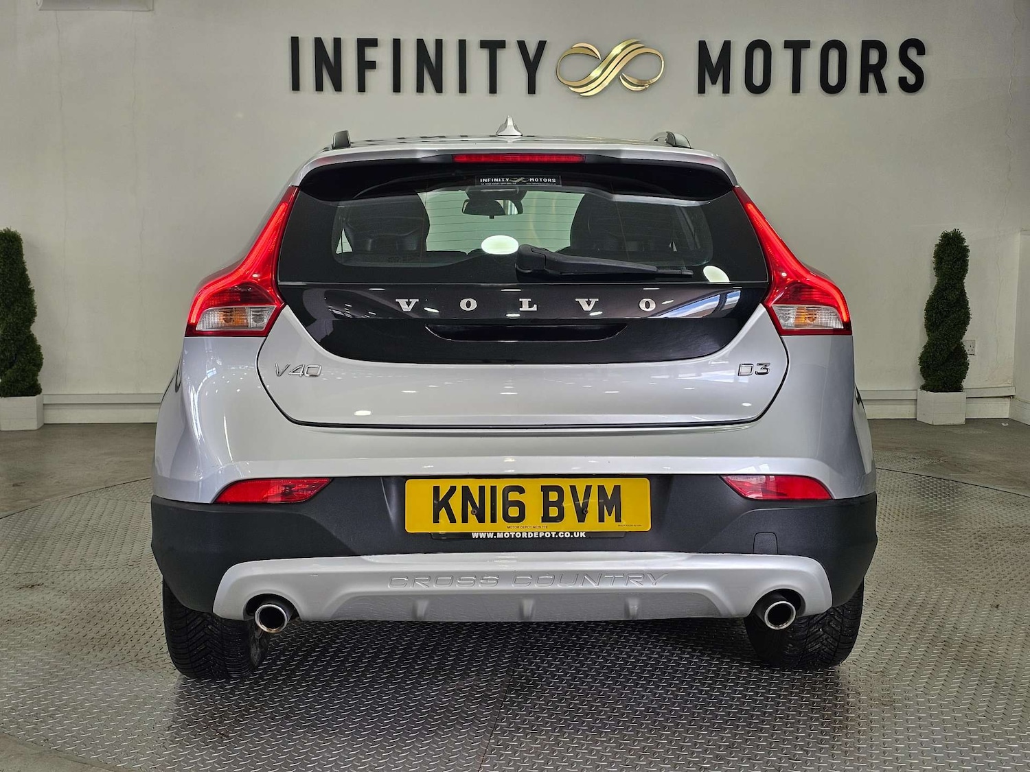 Used Volvo V40 2016 for sale - 77207682: Photo 28