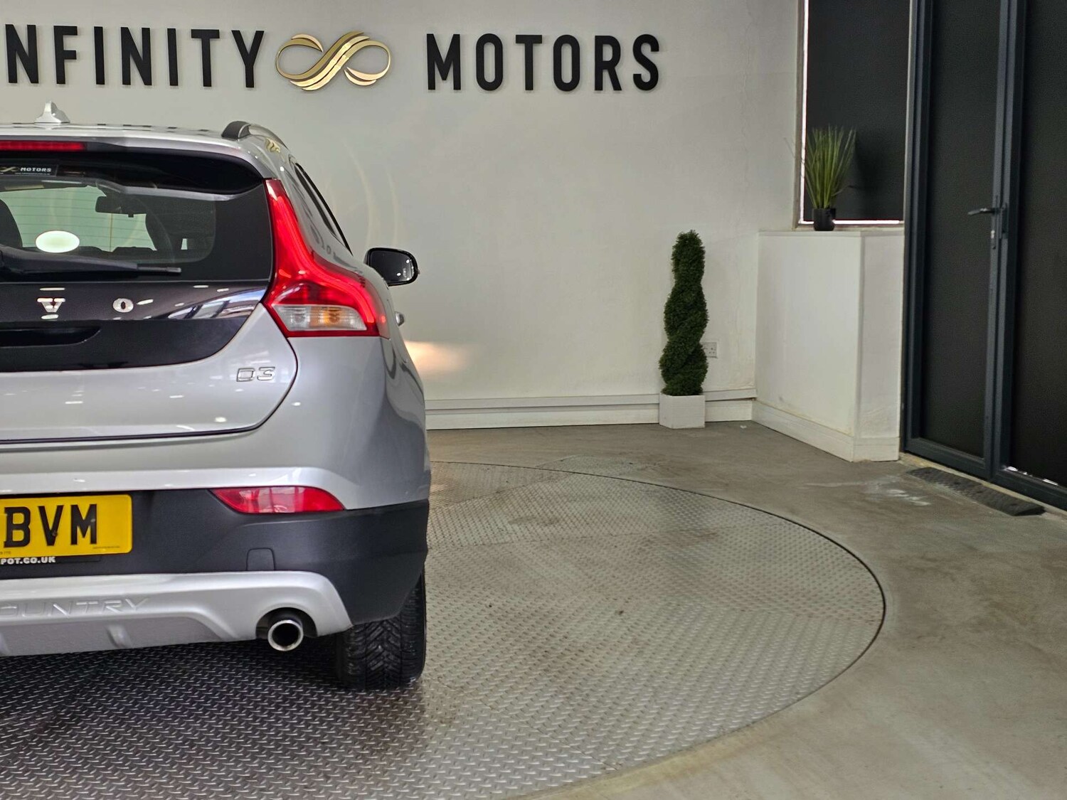 Used Volvo V40 2016 for sale - 77207682: Photo 29