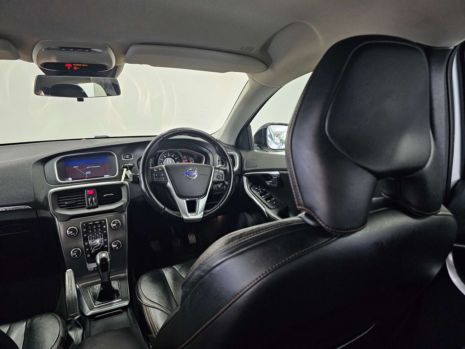 Used Volvo V40 2016 for sale - 77207682: Photo 87