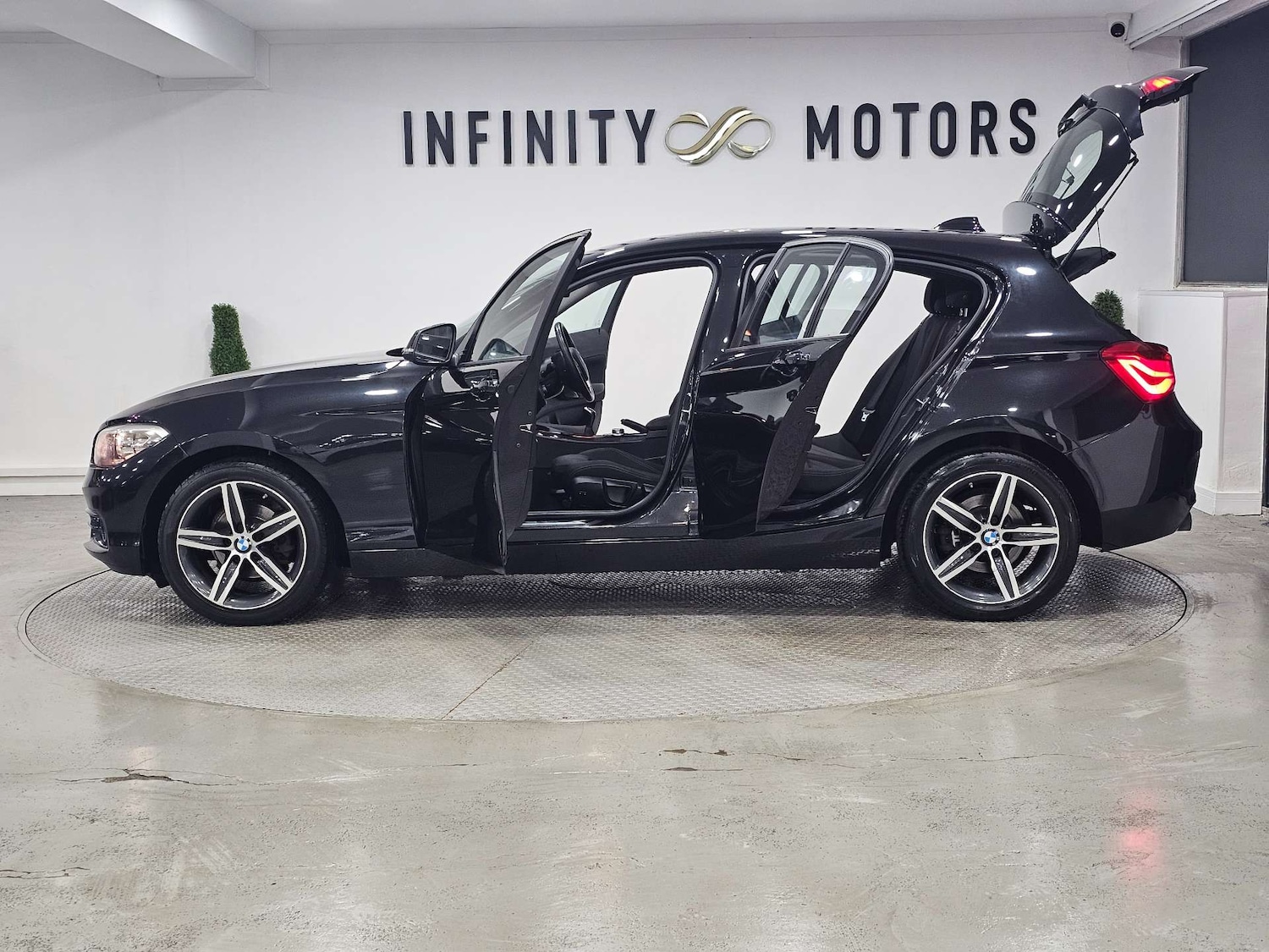 Used BMW 1 Series 2017 for sale - 76972397: Photo 46