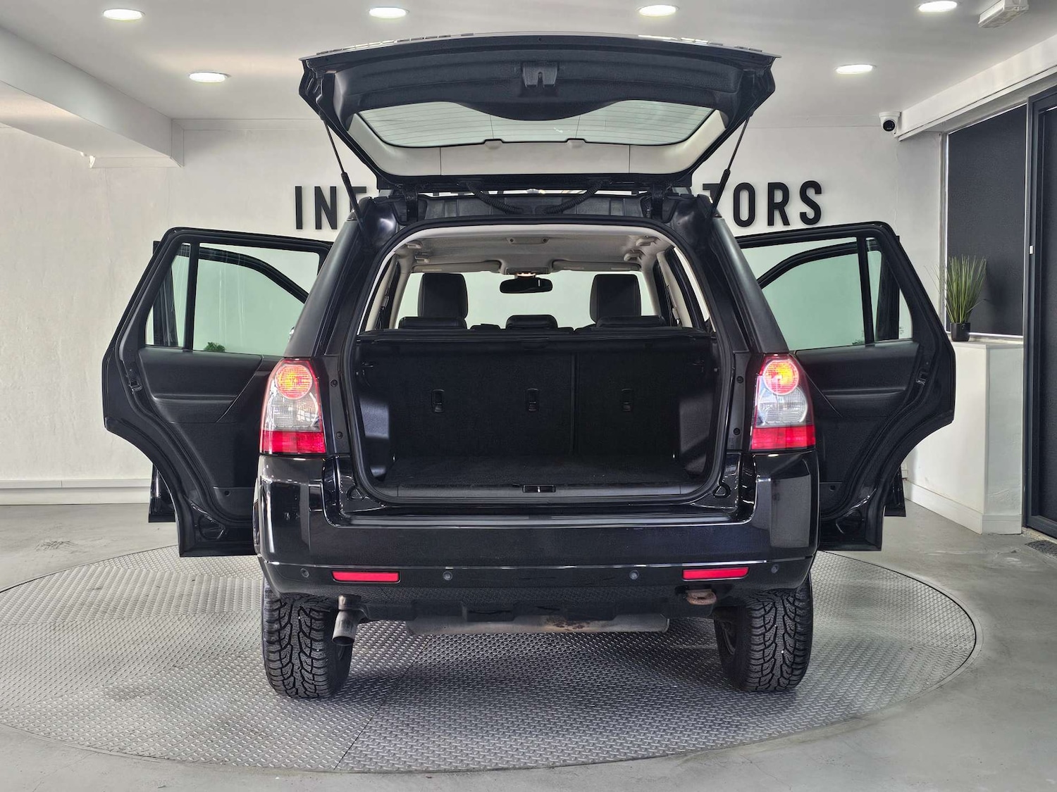 Used Land Rover Freelander 2012 for sale - 76972330: Photo 49