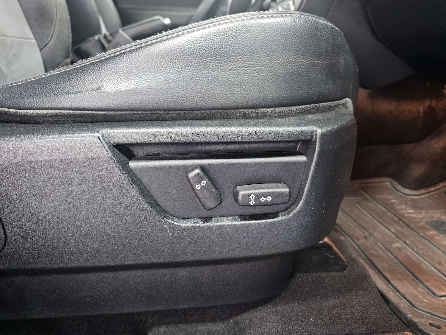 Used Land Rover Freelander 2012 for sale - 76972330: Photo 58