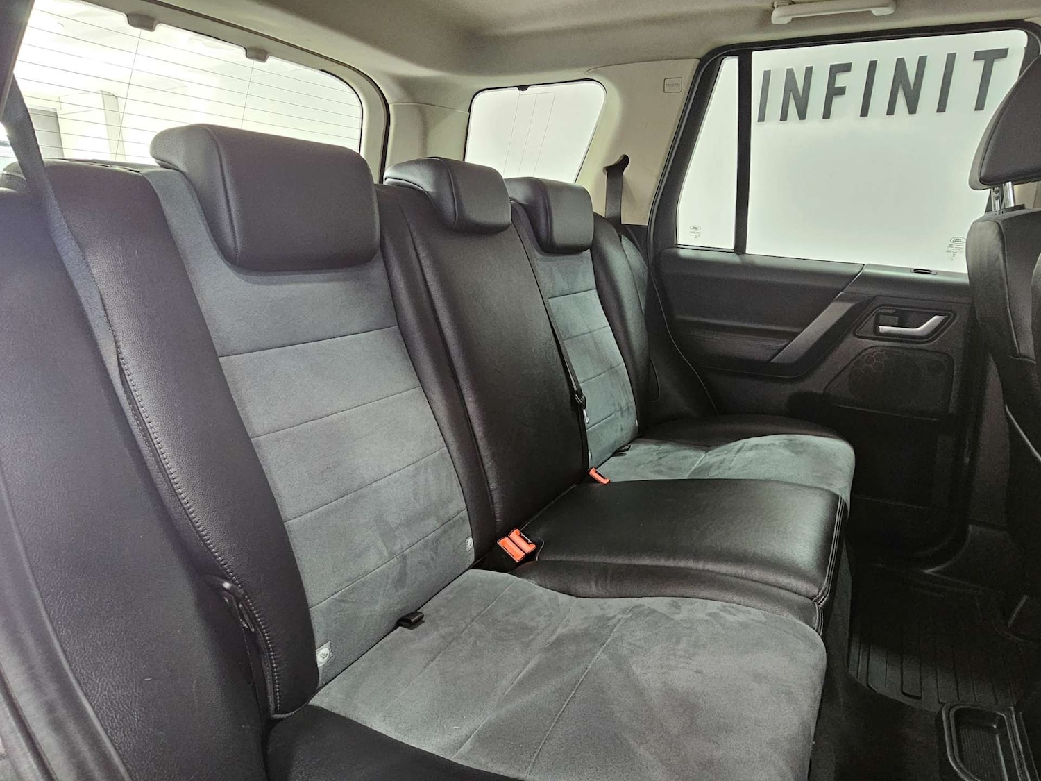 Used Land Rover Freelander 2012 for sale - 76972330: Photo 78