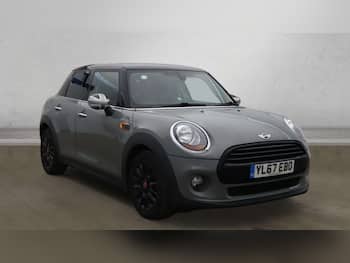 Used MINI Hatch 2018 for sale - 79673569: Photo
