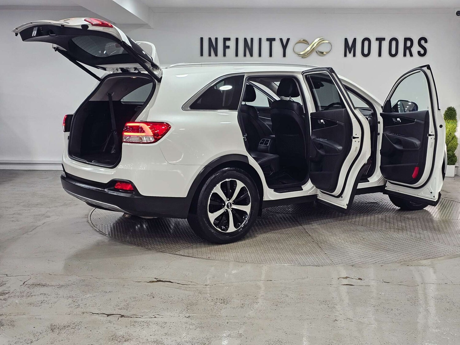 Used Kia Sorento 2016 for sale - 77355511: Photo 40