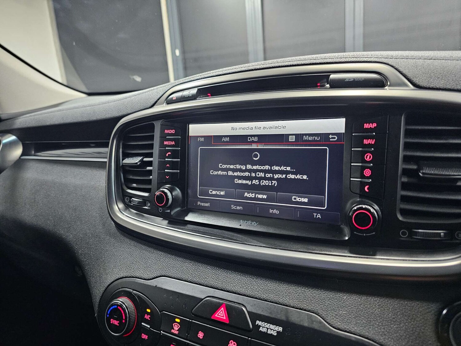 Used Kia Sorento 2016 for sale - 77355511: Photo 73