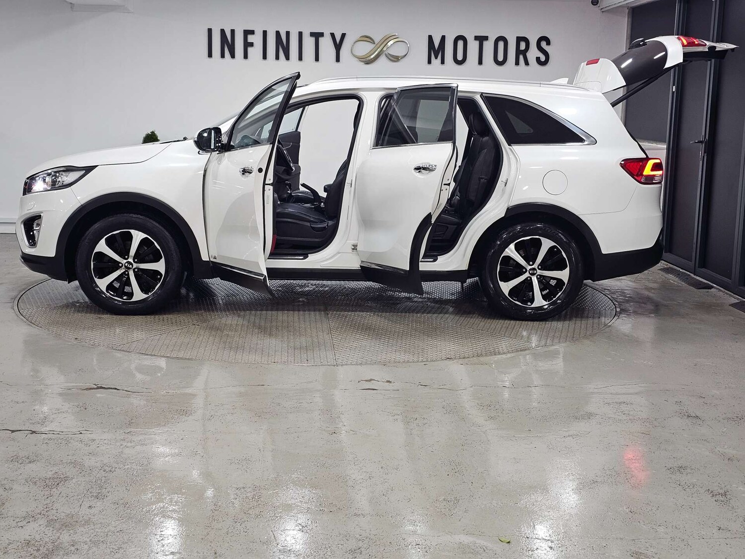 Used Kia Sorento 2016 for sale - 77355511: Photo 93