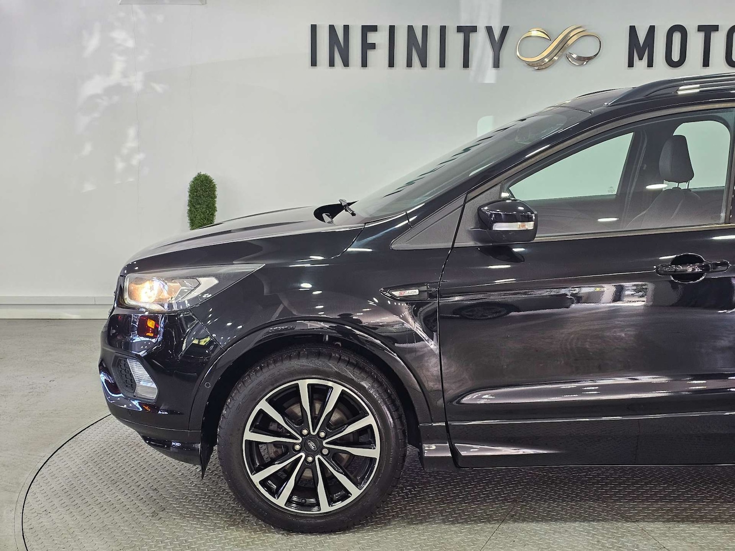 Used Ford Kuga 2018 for sale - 76972328: Photo 21