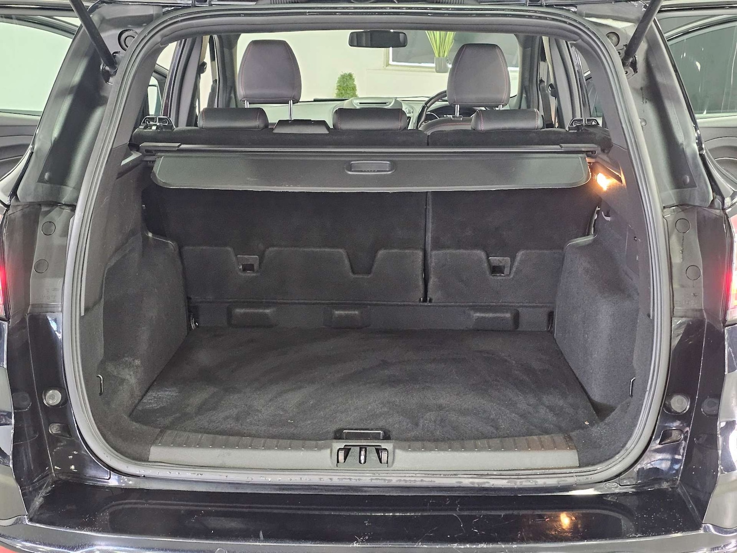 Used Ford Kuga 2018 for sale - 76972328: Photo 51