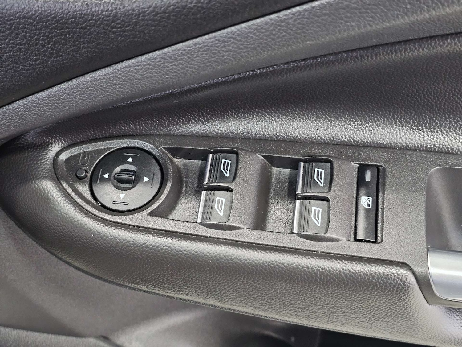 Used Ford Kuga 2018 for sale - 76972328: Photo 55