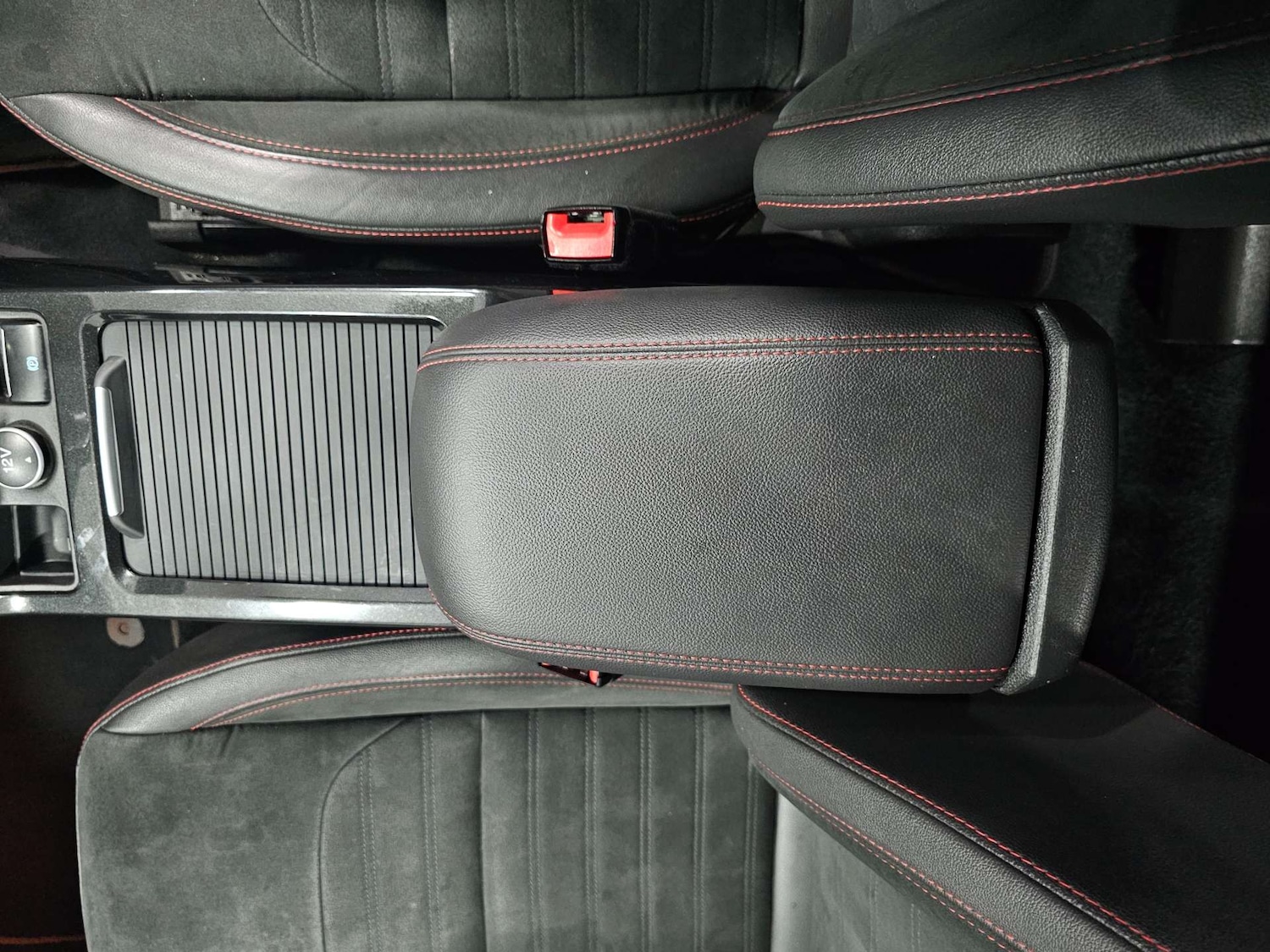 Used Ford Kuga 2018 for sale - 76972328: Photo 64