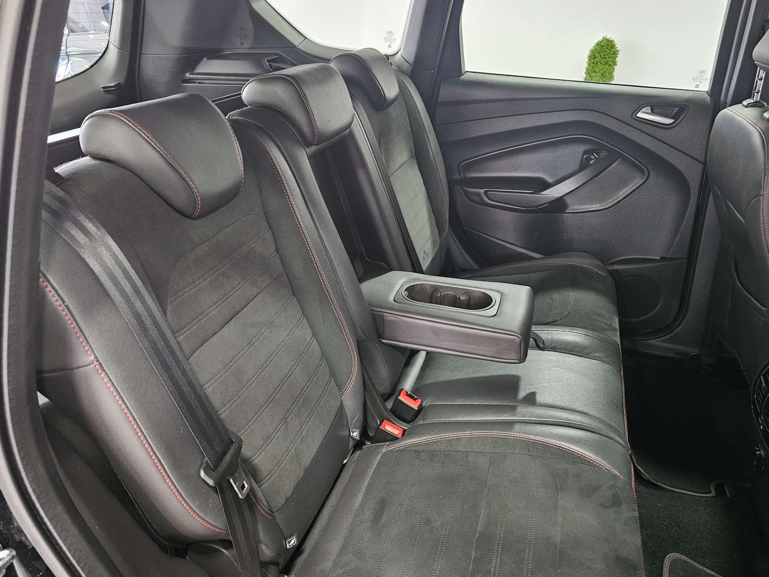 Used Ford Kuga 2018 for sale - 76972328: Photo 81