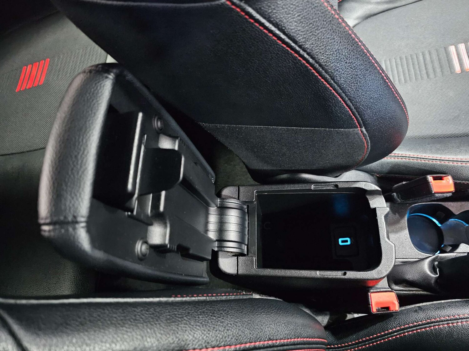 Used Ford Fiesta 2019 for sale - 77594830: Photo 64