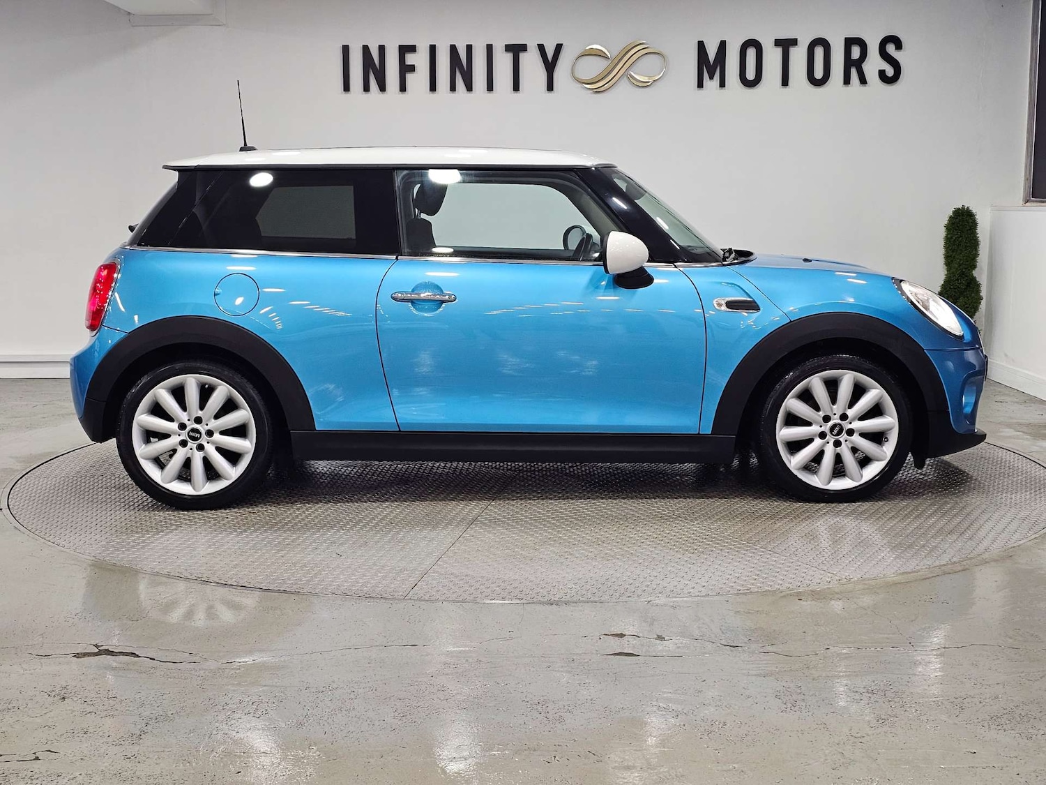 Used MINI Hatch 2017 for sale - 76972437: Photo 35