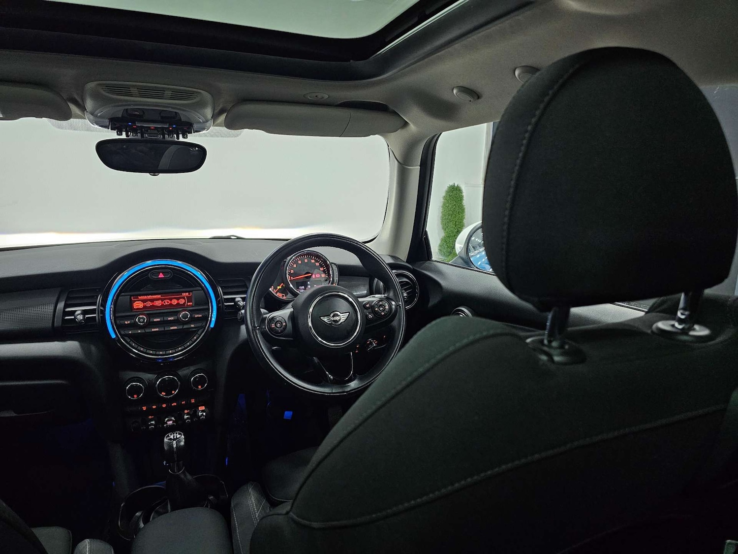 Used MINI Hatch 2017 for sale - 76972437: Photo 82