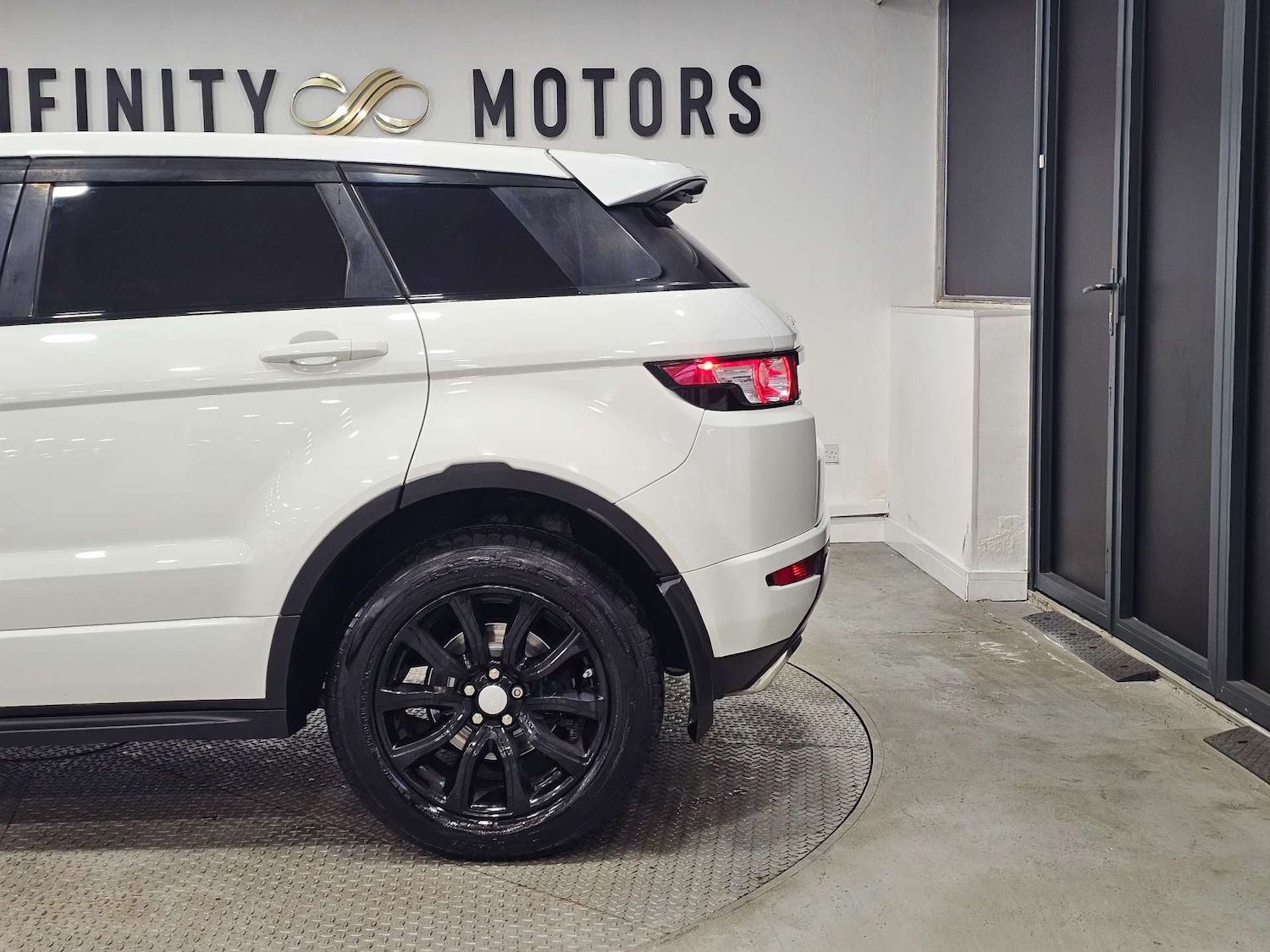 Used Land Rover Range Rover Evoque 2015 for sale - 77601961: Photo 21