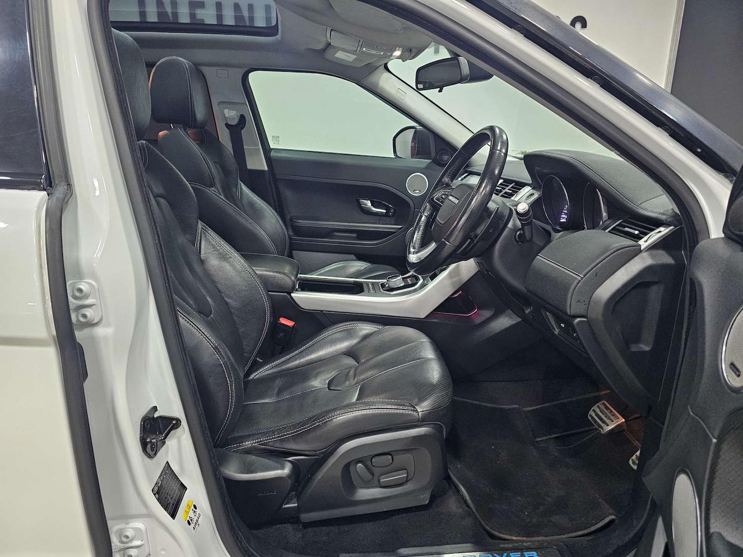 Used Land Rover Range Rover Evoque 2015 for sale - 77601961: Photo 5