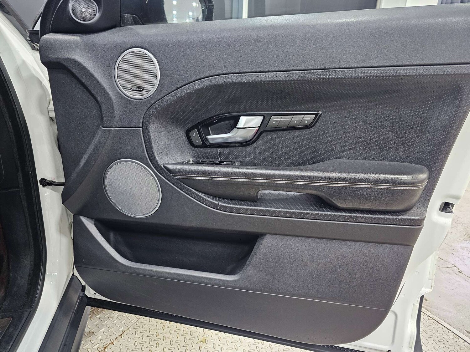 Used Land Rover Range Rover Evoque 2015 for sale - 77601961: Photo 51