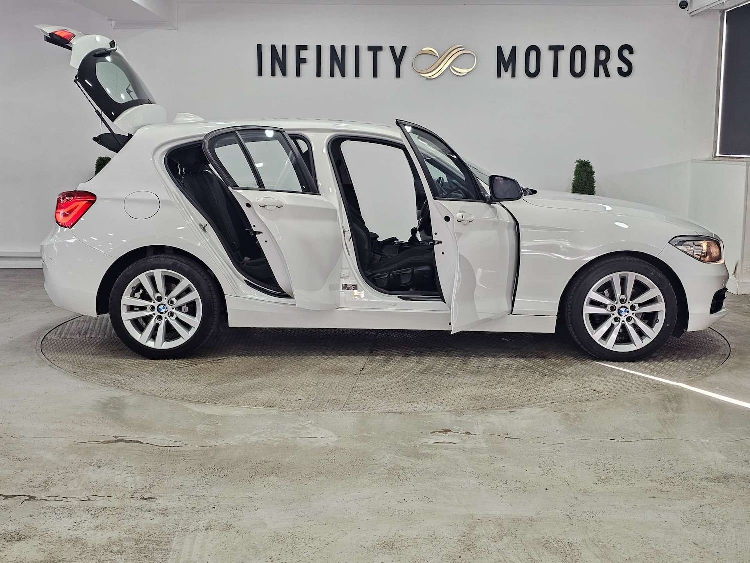 Used BMW 1 Series 2016 for sale - 77964838: Photo 40