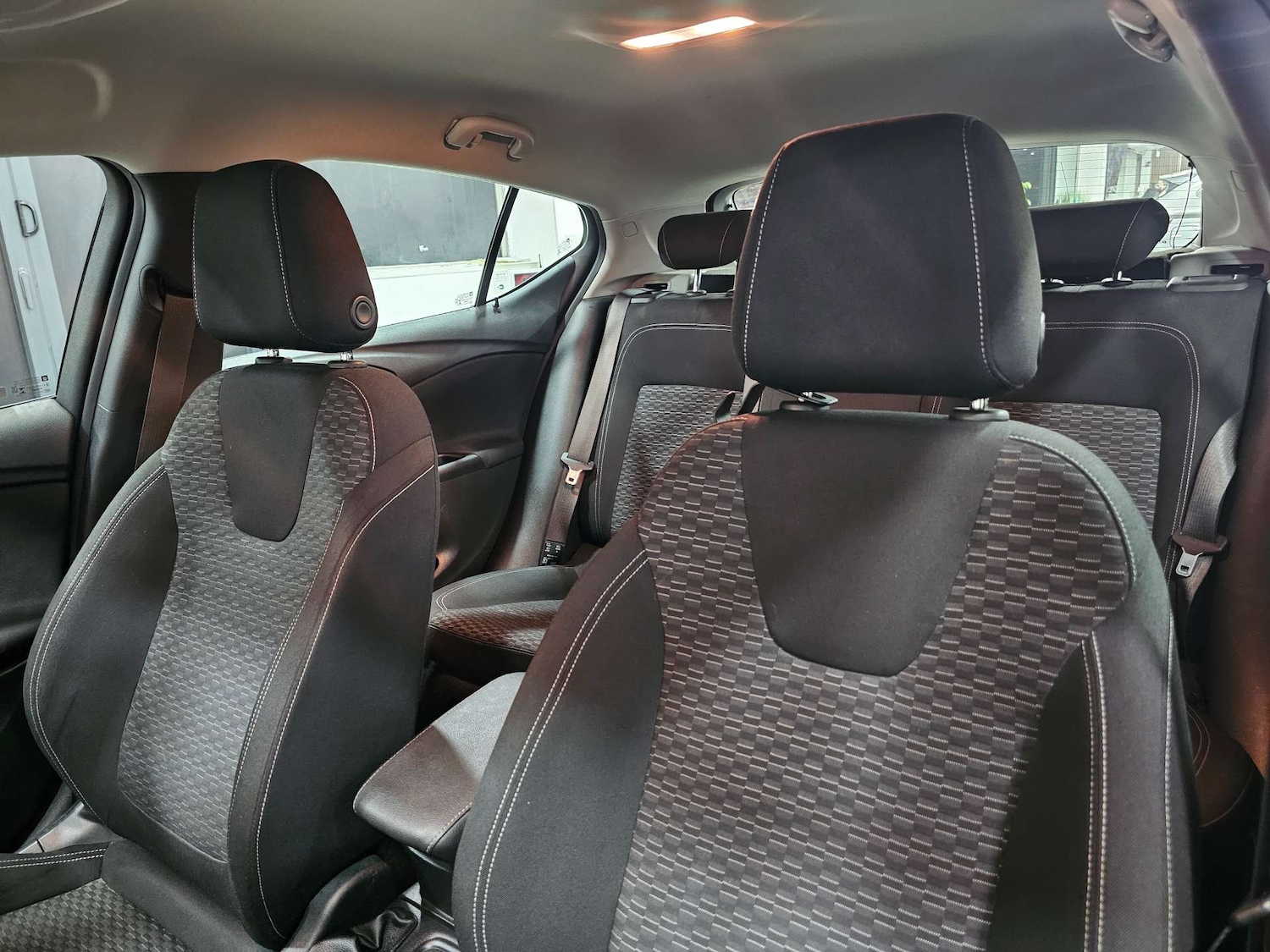 Used Vauxhall Astra 2017 for sale - 76972456: Photo 15