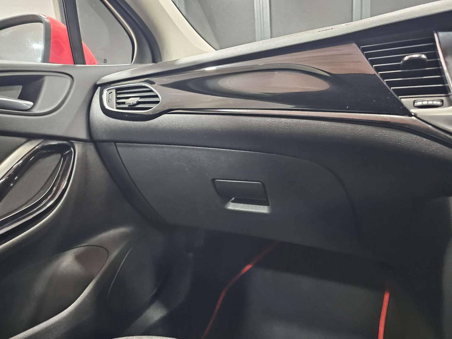 Used Vauxhall Astra 2017 for sale - 76972456: Photo 29