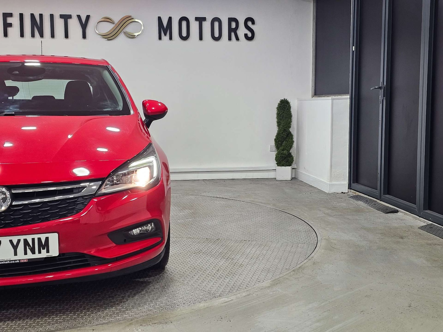 Used Vauxhall Astra 2017 for sale - 76972456: Photo 32