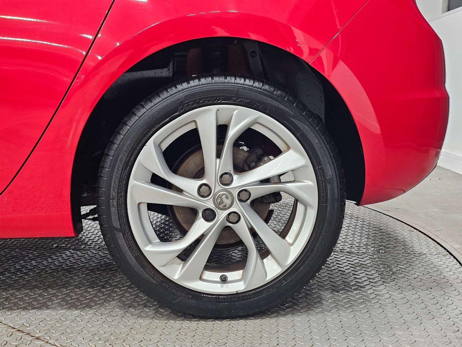 Used Vauxhall Astra 2017 for sale - 76972456: Photo 44